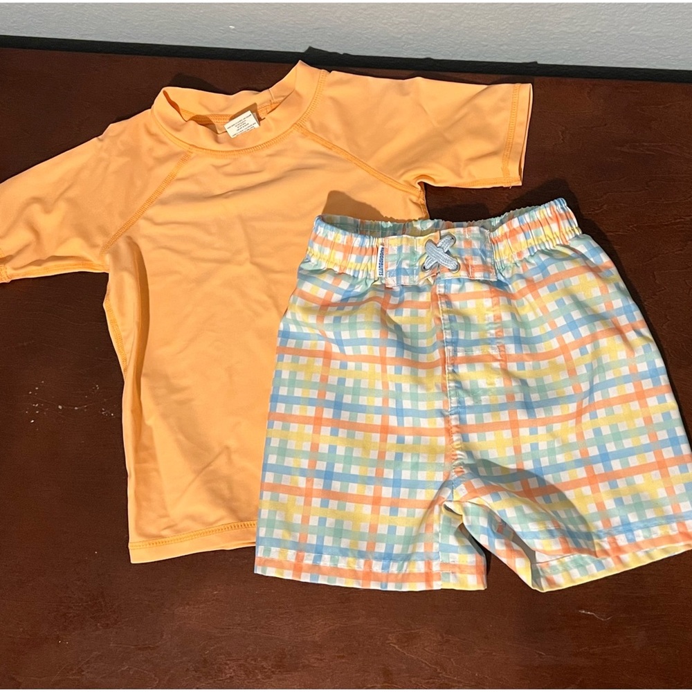 RuggedButts Rash guard and trunks